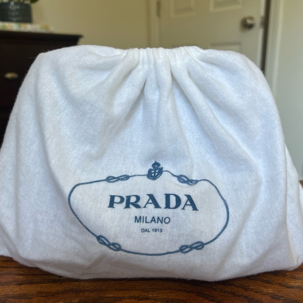 Prada 2005 Re-Edition Re-Nylon Bag - Picture 13 of 16